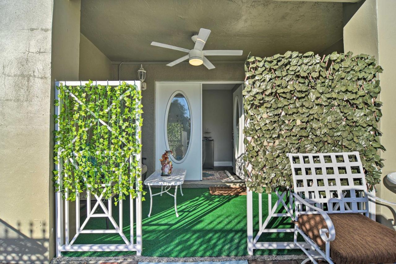 Coastal Sea Side Townhome - Walk To Beach! Clearwater Beach Exteriör bild